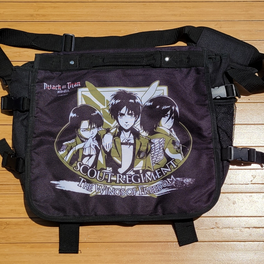 Large Funimation Attack On Titan Scout Regiment Wings Of Freedom Messenger Bag